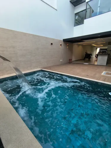 Casa Luxo Santo Agostinho - 350ms2 - 3 suítes - Piscina Aquecida
