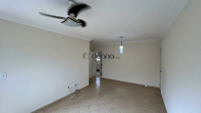 Apartamento para aluguel, 3 quartos, 1 suíte, 1 vaga, São Benedito - Uberaba/MG