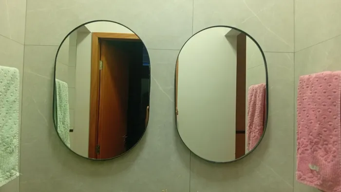 Vende-se 2 espelhos