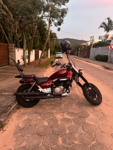 Moto custom - Mirage 250 carburada