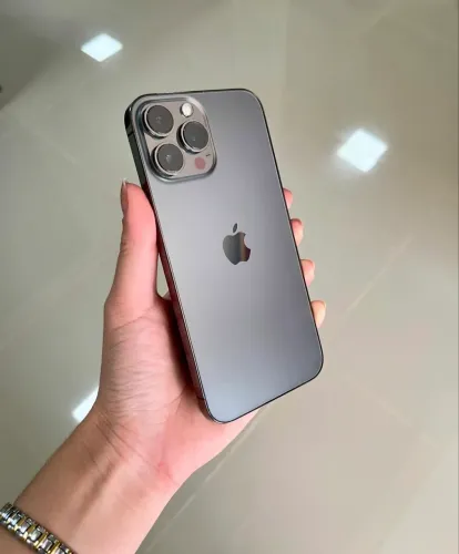 IPHONE 13 PRO MAX 512GB, TELA NOVA, ACEITAMOS SEU IPHONE USADO, LOJA NO RIOMAR.