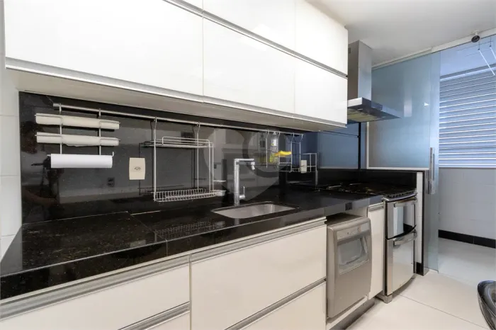 Apartamento com 3 quartos à venda em Enseada do suá - ES