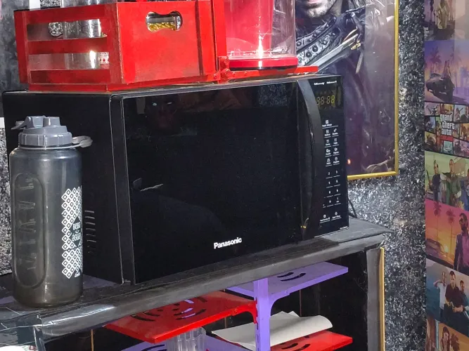 Microondas Panasonic preto