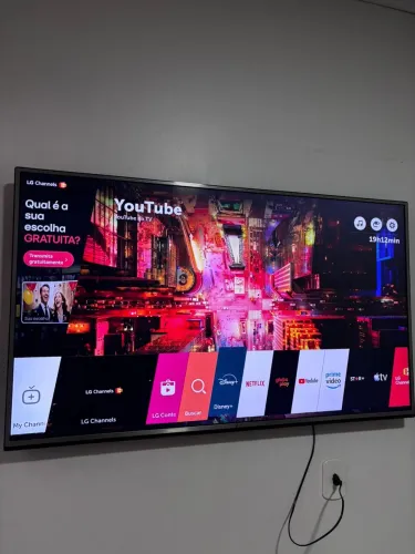 Smart tv LG 50 polegadas 4k gigante.