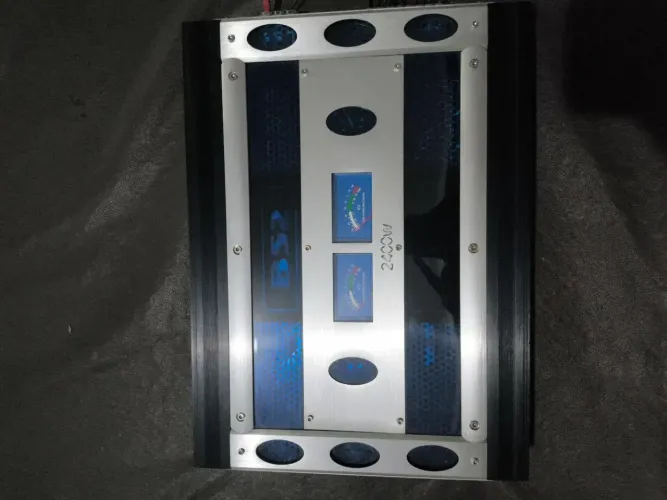 Módulo Amplificador Automotivo B52 ZL-4240 - 2400W - 4 Canais