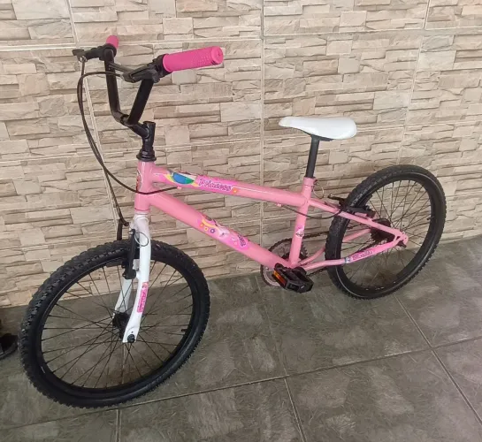 Bicicleta Calói Infantil Barbie Princesas