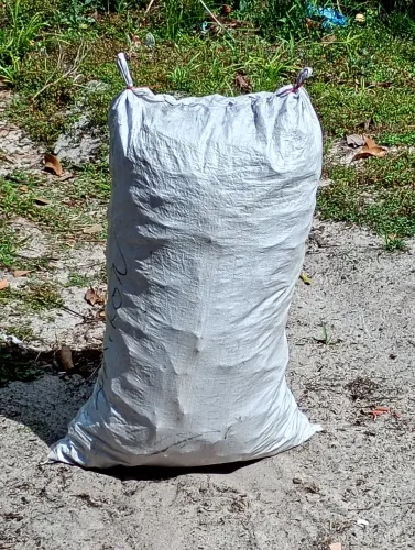 Vende-se saca de carvão vegetal