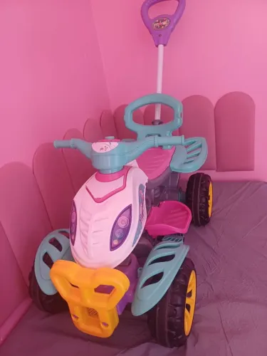 Vende se Quadriciculo infantil