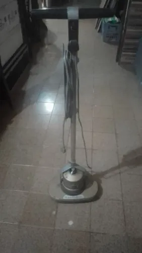 Enceradeira Eletrolux 
