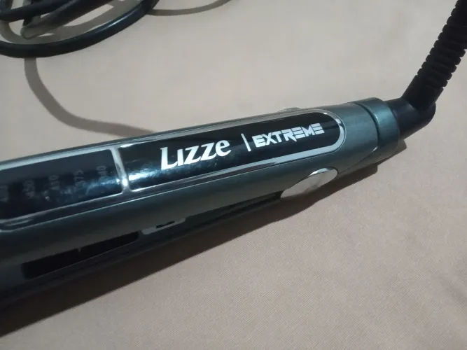 Prancha de cabelo Lizze