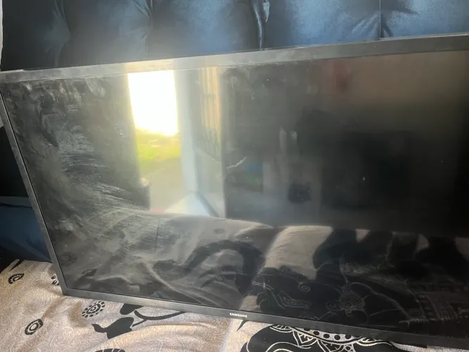 Vendo tv smart Samsung 32 