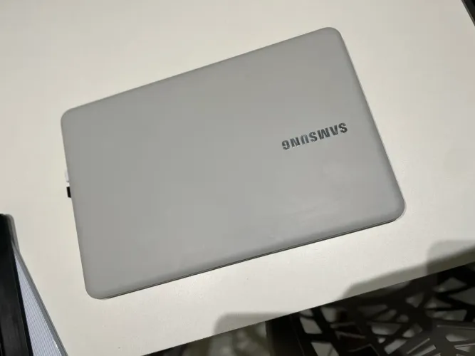 Notebook samsung I3 7ª