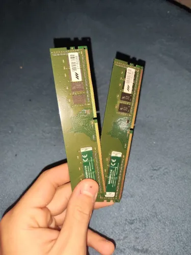 Memória DDR4 2x4gb 