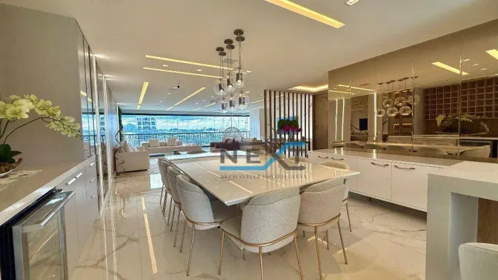 Apartamento com 3 dormitórios à venda, 313 m² por R$ 5.990.000,00 - Edifício Myrá - Baruer