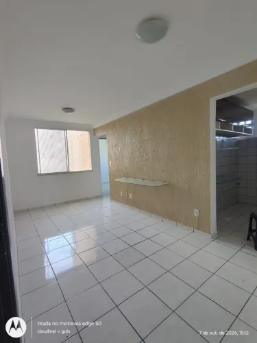 ALUGA-SE APARTAMENTO - BAIRRO FAROLÂNDIA