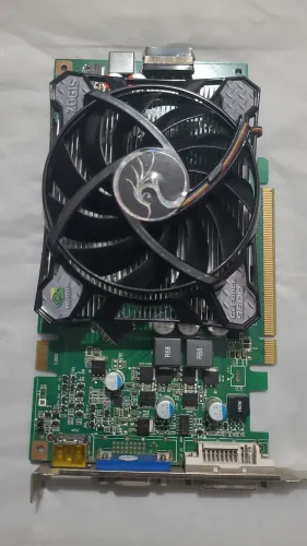 Placa de video GEFORCE 9800