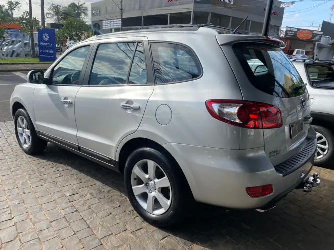 Hyundai Santa Fe GLS 2.7 V6 4x4tiptronic 2010