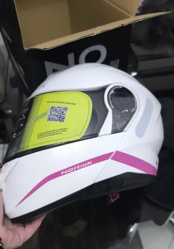 De 799, por 500, Capacete Norisk Novo Feminino