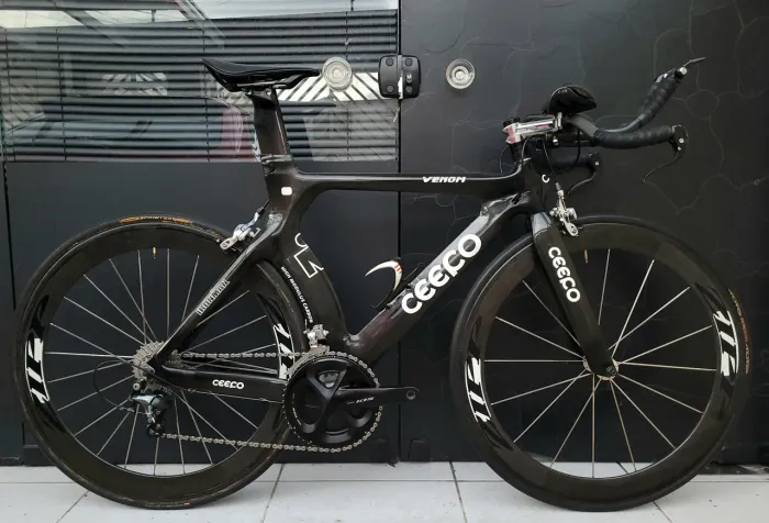 Bicicleta Ceepo Venom Carbon ( TT ou Triathlon )