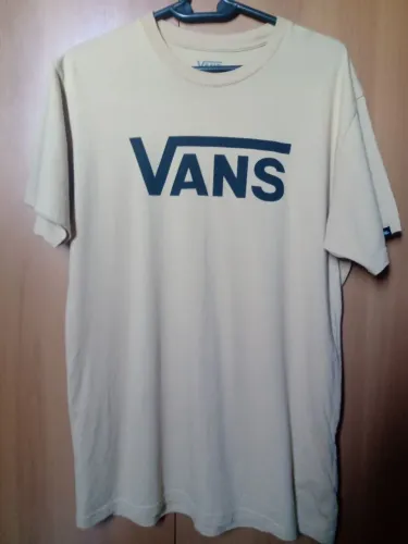 camiseta vans classic fit bege m