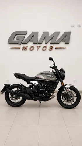 MOTOMORINI SEIEMMEZZO 650 STR 2025