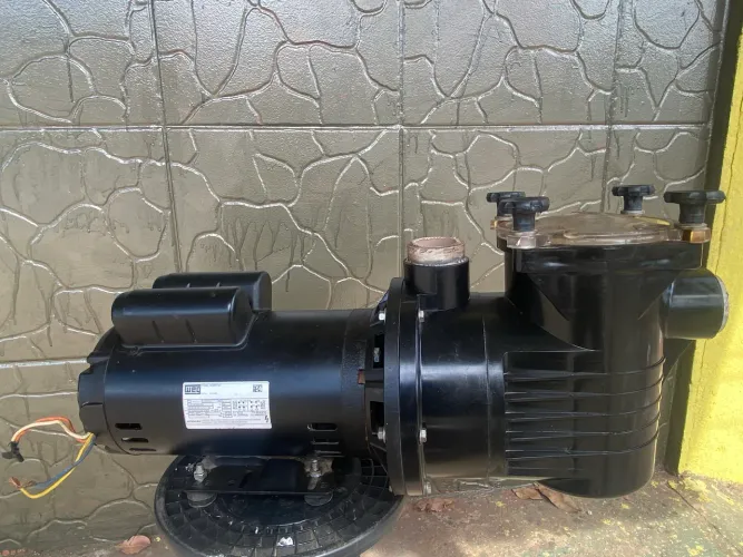 Bomba para Piscina Dancor 3CV Monofásica 220V - Seminova