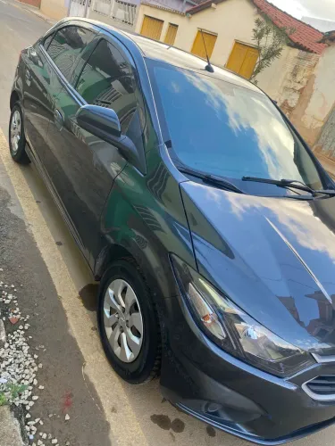 Chevrolet Onix Hatch LT 1.0 8V Flex Mec. 4P 2018