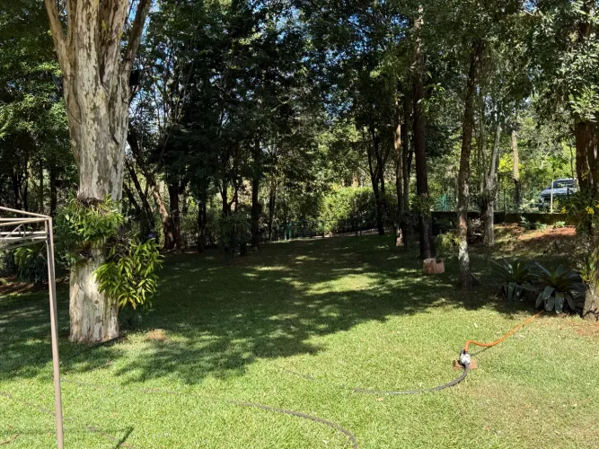 Sítio entre Cravinhos e serra azul 