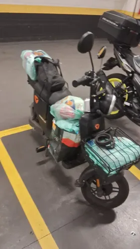 YADEA U3 semi nova - COMPLETA