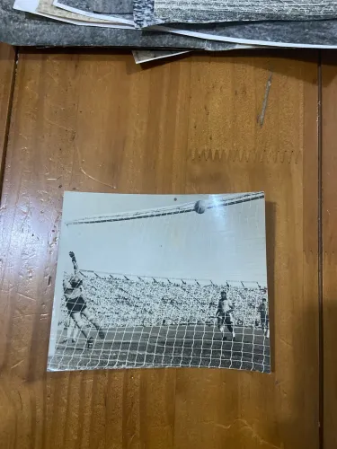 Foto do Brasil antiga - Gol do Garrincha contra o Chile 