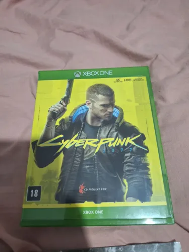 Cyberpunk 2077 mídia digital com cartões e mapa