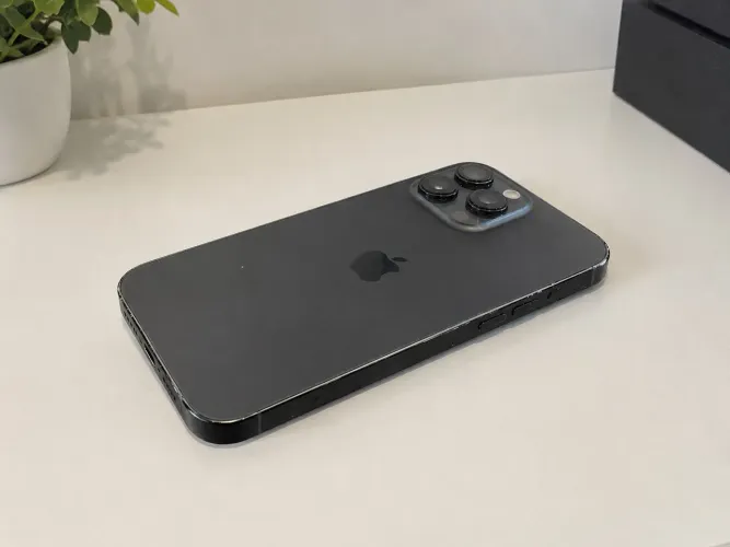 Venda Iphone 16 pro max