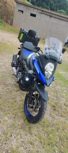 V-strom 650 XT 2025 C/3.300kms + Acessórios 