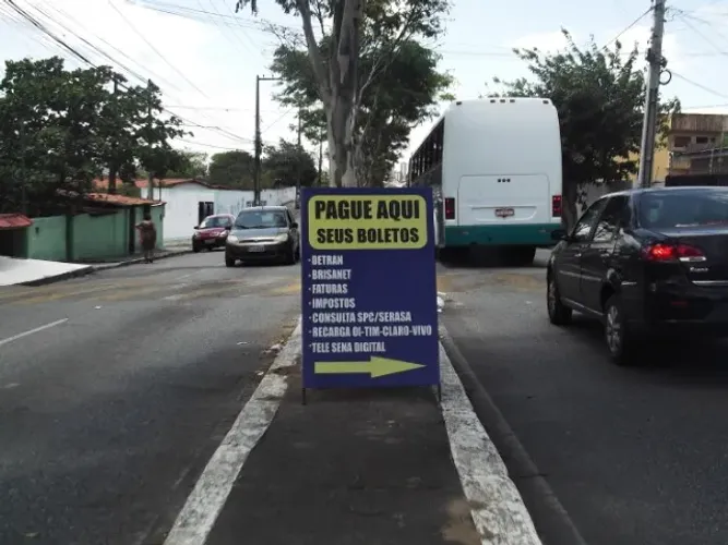Vende-se Cavalete para Propaganda