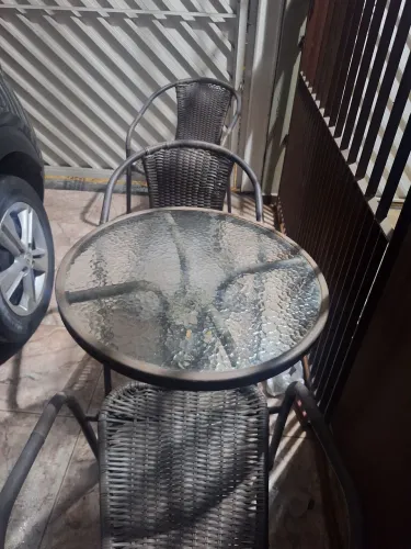 Cadeiras com mesa de varanda