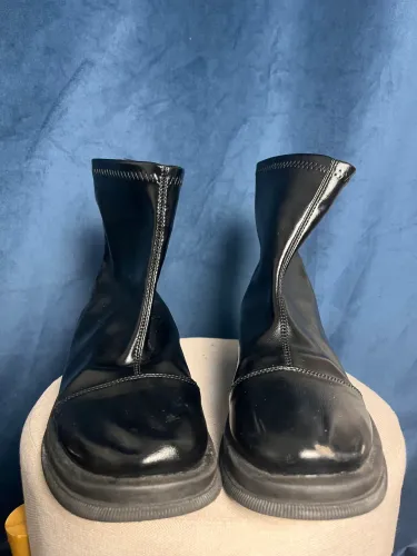 Bota Feminina Preta Cano Médio