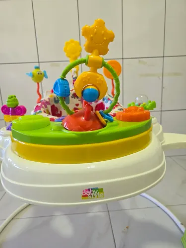 Pula pula 360° para bebê