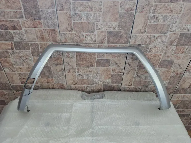 Moldura aplique  do para-choque dianteiro Toyota Etios Cross 2012 a 2019 original 