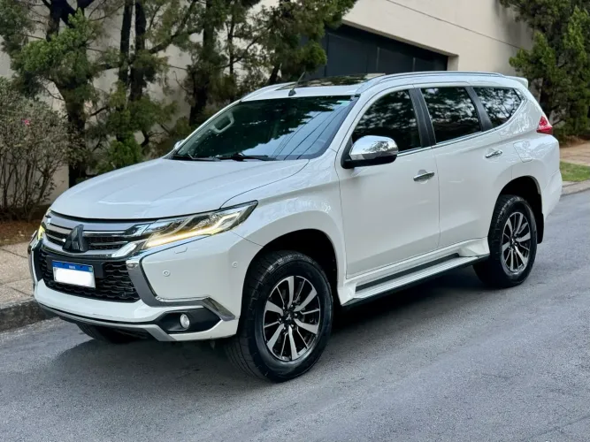 Mitsubishi Pajero Sport HPE 2.4 4X4 Diesel Aut. 2020