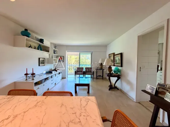 Apartamento de 2 quartos, 95m à venda na Barra da Tijuca