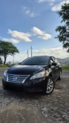 Nissan Sentra SL 2.0/ 2.0 Flex Fuel 16V Aut. 2015