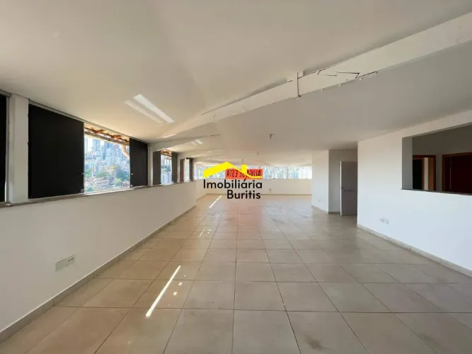 Andar Corrido à Venda | 198m² | Avenida Dom João VI | Palmeiras