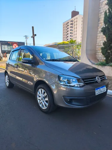 Volkswagen Fox 1.0 MI Total Flex 8V 5P 2011