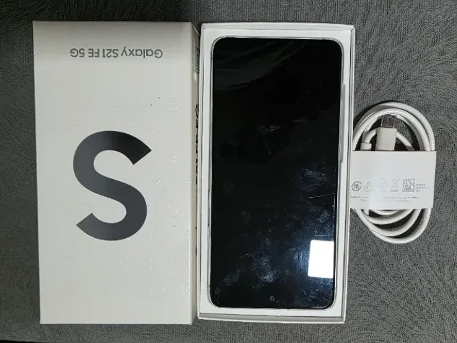 Vendo celular  Samsung Galaxy  S21 FE