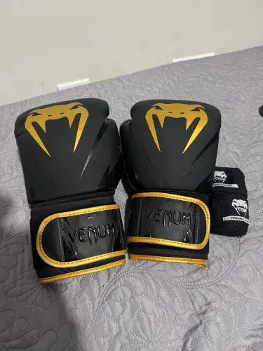 Luvas Muay-Thai Venum 14 Oz Novas + Bandagem 2 M