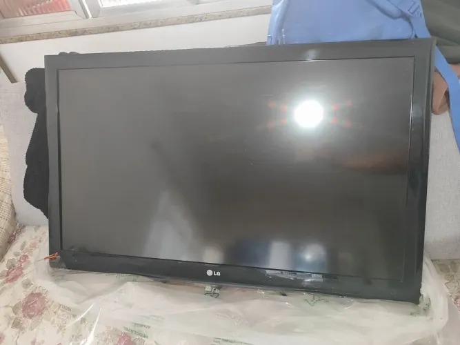 Televisão 42 polegadas