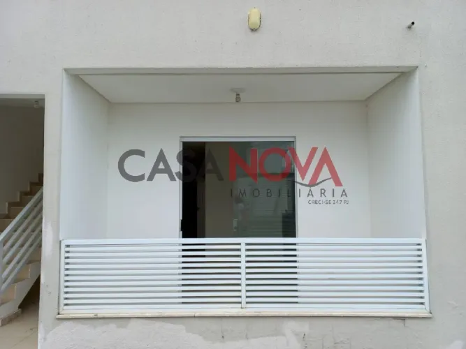 Apartamento térreo em Residencial na Atalaia com 2/4, sendo 1 suíte