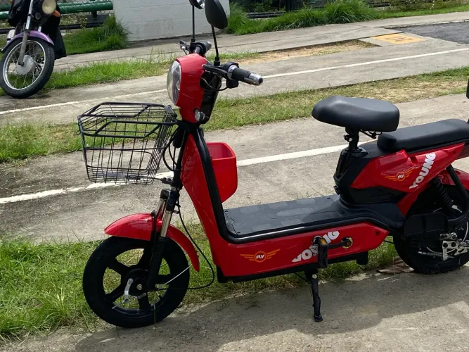 Bicicleta elétrica scooter