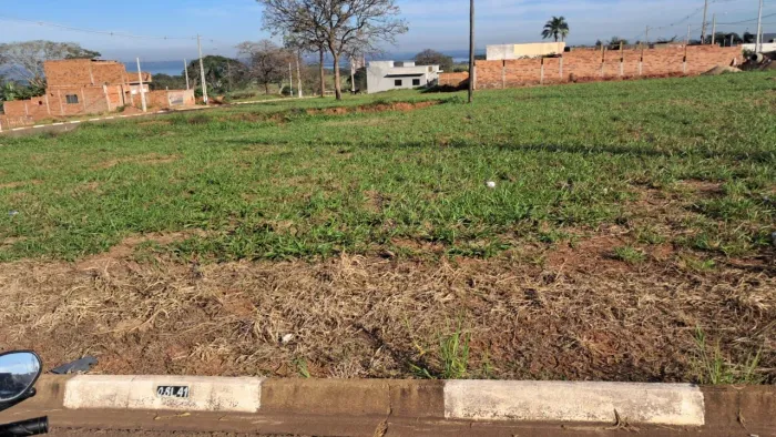 Terreno no jardim marques pauliceia