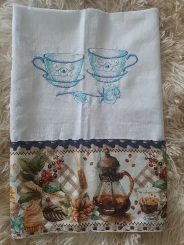 Pano de Prato Bordado